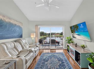 1610 N 42nd Cir APT 308, Vero Beach, FL 32967