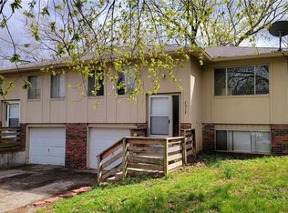 7515 Kansas Ave, Kansas City, KS 66111