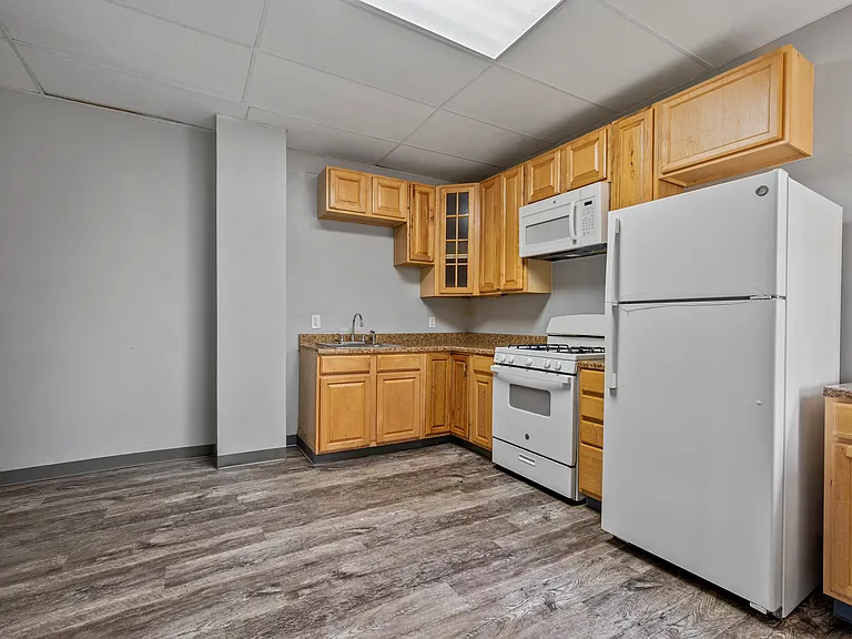 2314 Atmore St — Photo 12