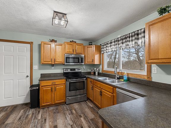 5th image of 1280 Township Road 1706