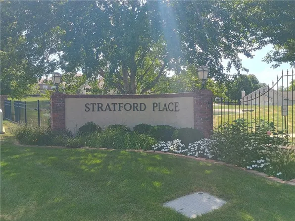 12121 W 121st St, Overland Park, KS 66213