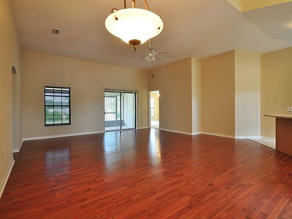 5th image of 4421 Abaco Dr