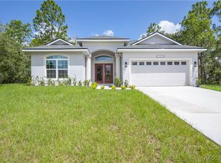 18 Woodfield Cir, Homosassa, FL 34446