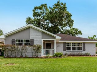 5015 Briarbend Dr, Houston, TX 77035