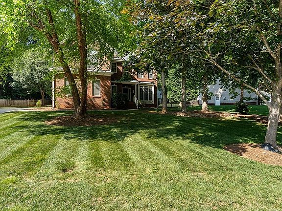 5th image of 6 Silver Oak Ct