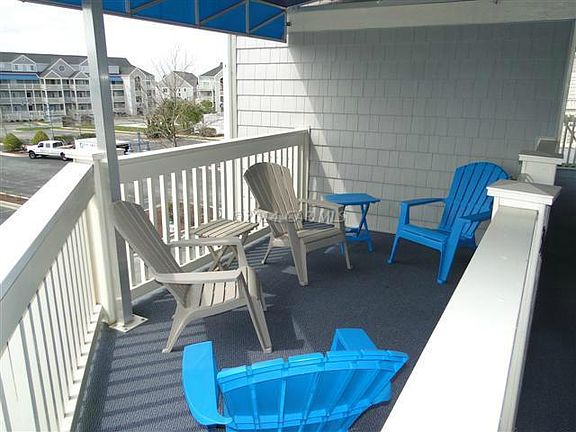 private Bayside Balcony