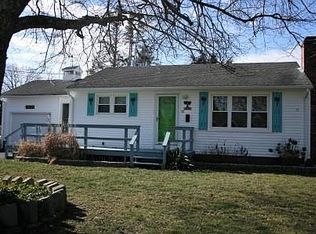 72 Lawton Ave, Westerly, RI 02891