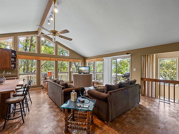 2nd image of 1720 Point Grand Dr