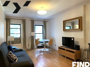 129 E 60th St #4R, New York, NY
