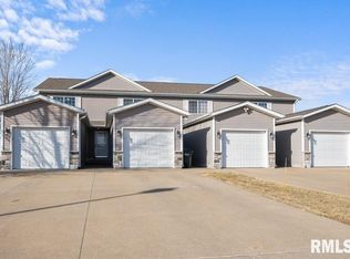 5836 Alec Ave, Davenport, IA 52804