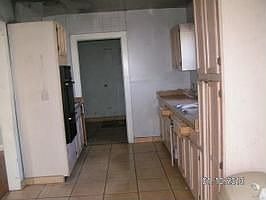 5th image of 1669 E 110th St