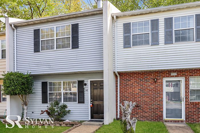 1st image of 40 Roffman Pl