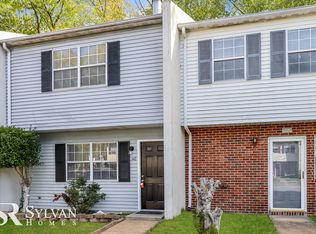 40 Roffman Pl, Newport News, VA 23602