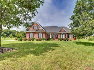 1768 Hayes Denton Rd, Columbia, TN 38401