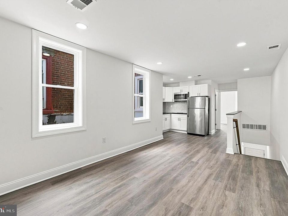 1st image of 3053 N 8th St