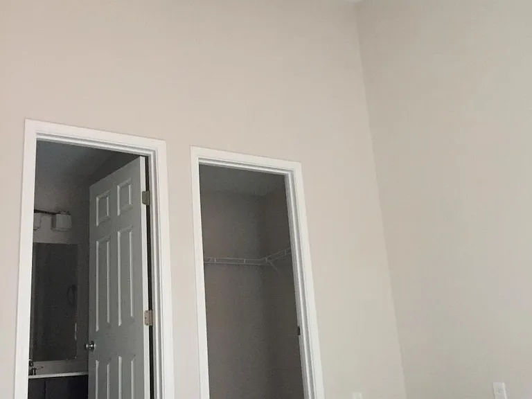 2120 Gilbert Ave #A — Photo 16