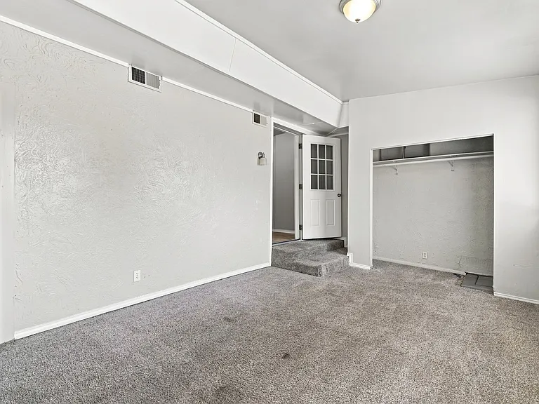 6624 E 27th Pl — Photo 18