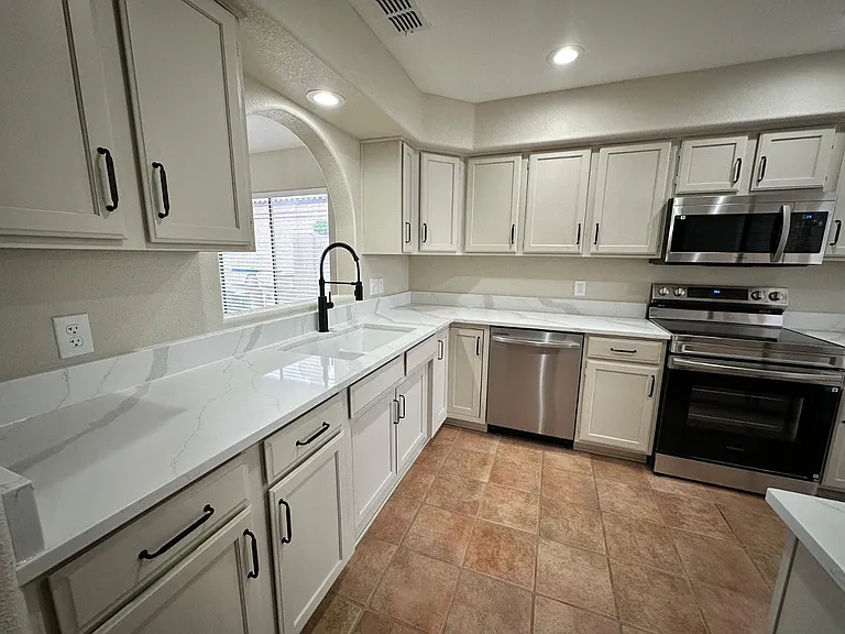 12237 N Gambel Dr — Photo 1