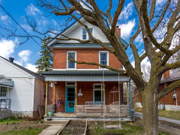 590 Murray St, Peterborough, ON K9H 2V1