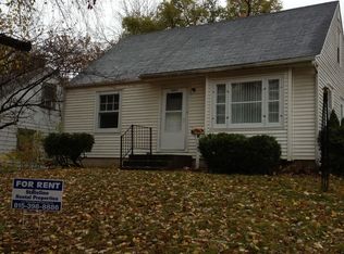 2607 Pelham Rd, Rockford, IL 61107