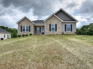 2209 Poplar Ridge Ct, Piney Flats, TN 37686