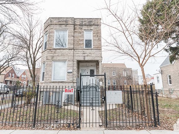 2nd image of 1700 N Monticello Ave APT 2