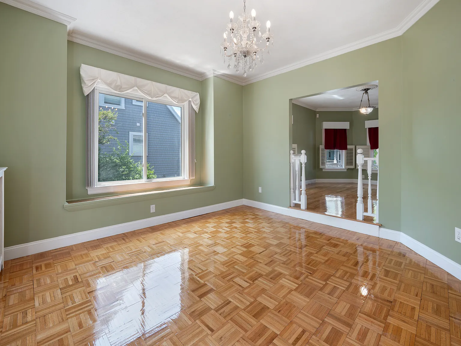 3 bed, 1947 sqft, $3,700 — Photo 3