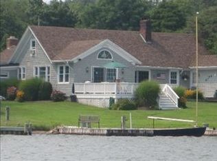 107 Senix Ave, Center Moriches, NY 11934