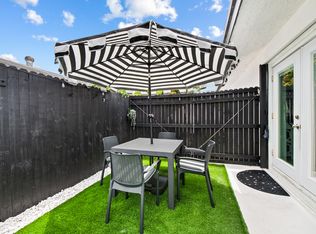 3298 N Dixie Hwy, Boca Raton, FL 33431