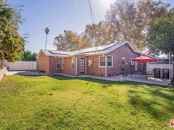 5th image of 4141 Eileen St