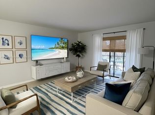 9721 Hammocks Blvd APT 105, Miami, FL 33196