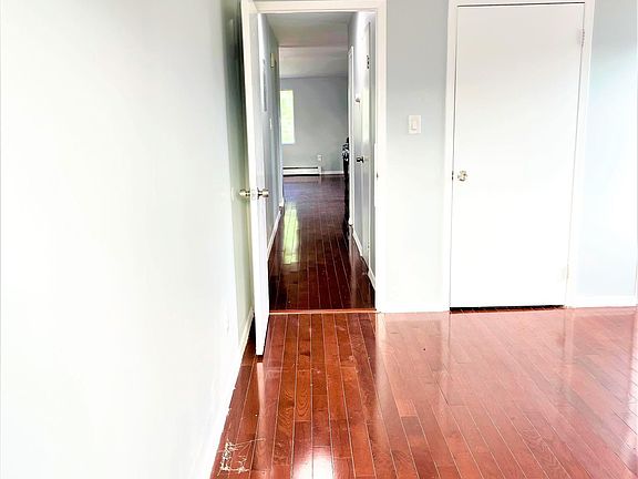 5th image of 12822 145th St