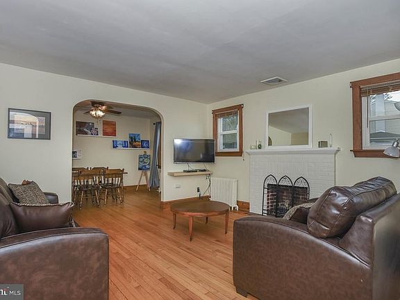 5th image of 208 Westmoreland Ave