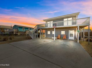 1720 N New River Drive, Surf City, NC 28445