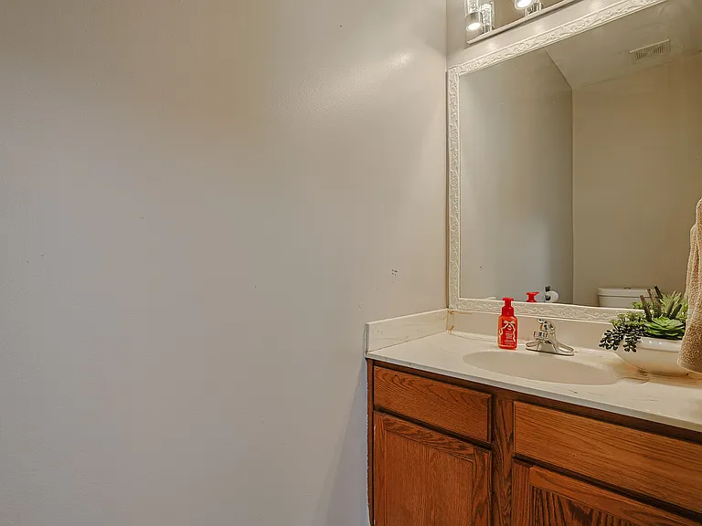 1854 S Fallbrook Dr — Photo 13