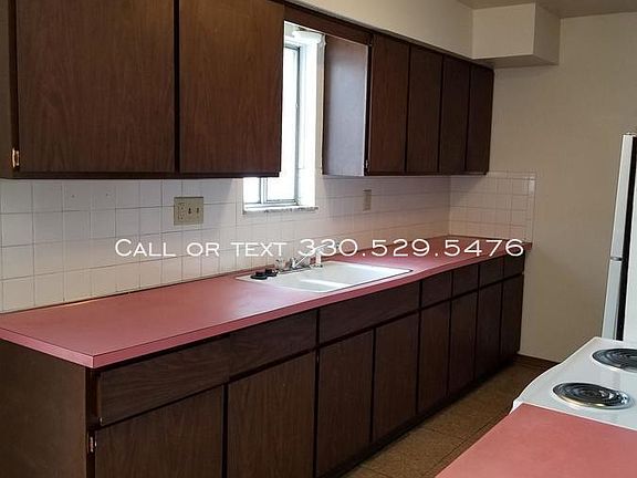 2nd image of 1787 Cromwell Dr