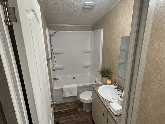 3rd image of 2500 Fort Worth Dr Trailer 60