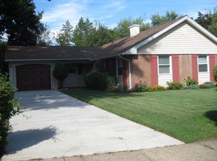 45 Montrose Ln, Willingboro, NJ 08046