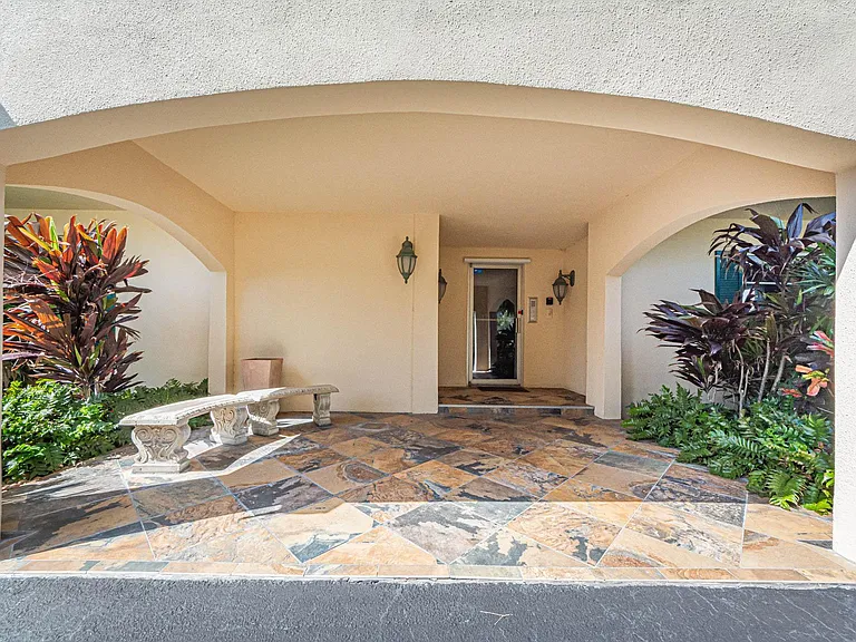 1715 Ocean Dr #3B — Photo 33