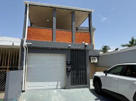 518 Calle 518, Carolina, PR