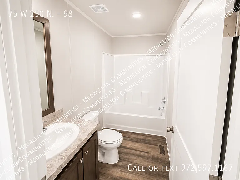 75 W 250 N #98 — Photo 5