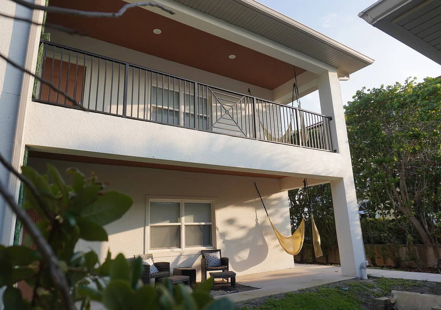 Villa Fior |Bold Luxury 2BR |River & Coastal Vibe — Photo 4