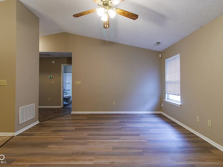 4119 Manasota Ct — Photo 5