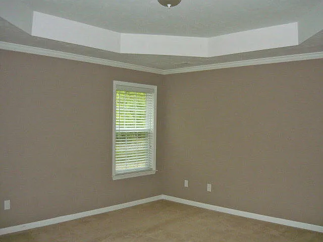 175 Oakland Dr — Photo 10