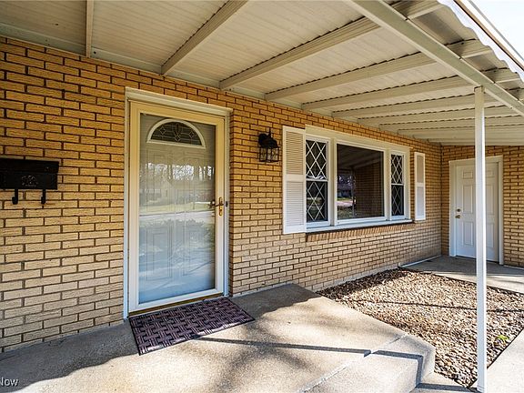 5th image of 772 Edenridge Dr
