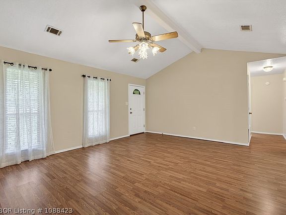 4th image of 2608 Long Ridge Rd