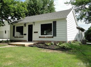 633 W McDonough St, Macomb, IL 61455
