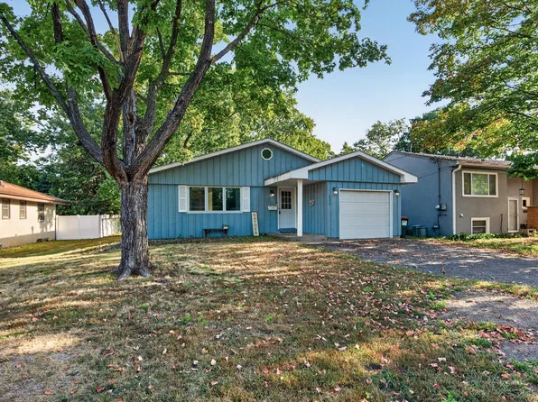 2309 N Upland Crst, Columbia Heights, MN 55421