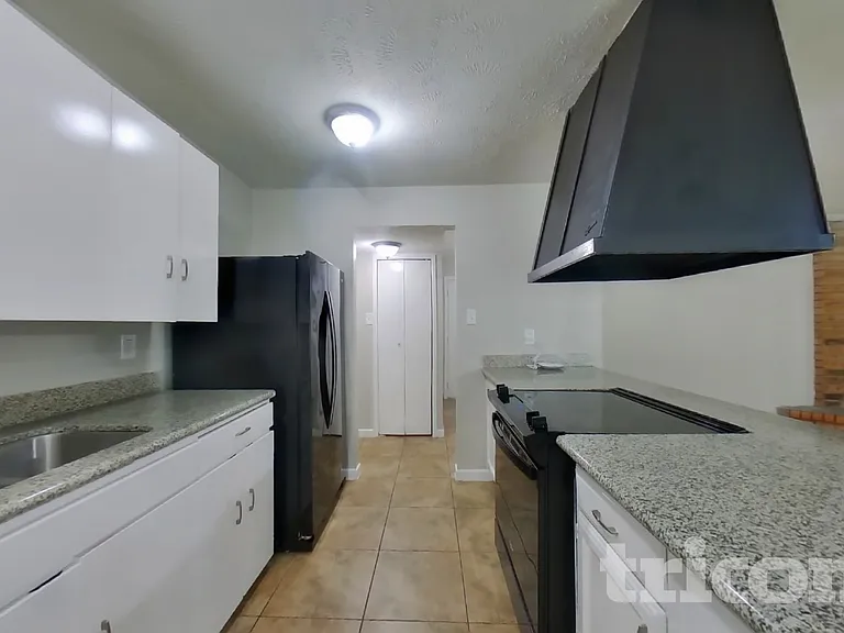 5030 Ridgecreek Dr — Photo 6