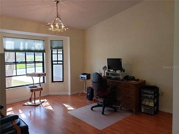 4th image of 2550 Highlands Vue Pkwy